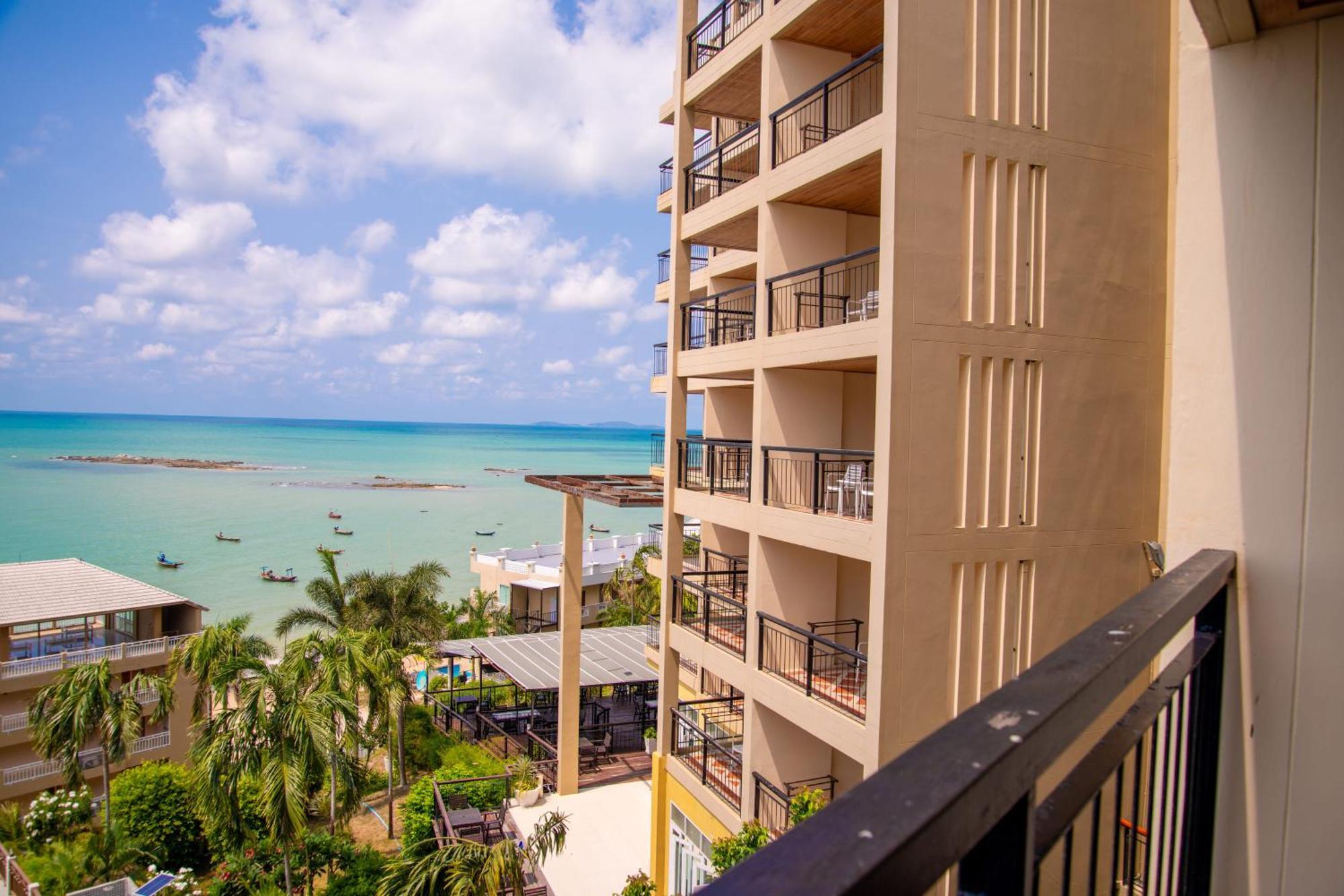 באן צ'אנג Royal Phala Cliff Beach Resort מראה חיצוני תמונה